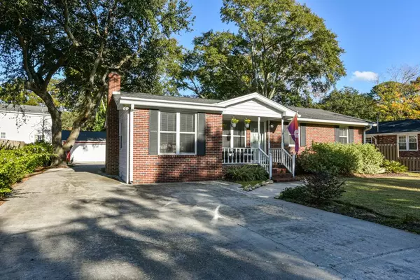 North Charleston SC Home for Sale $359,999,AgentOwned Realty