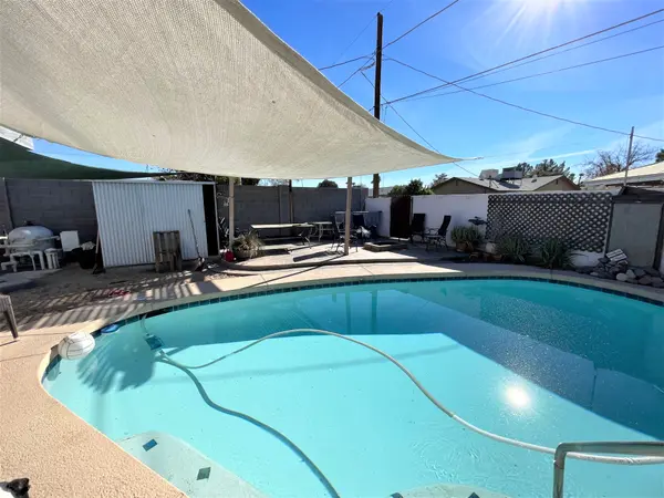 4633 E Monte Vista Rd, Phoenix, AZ 85008