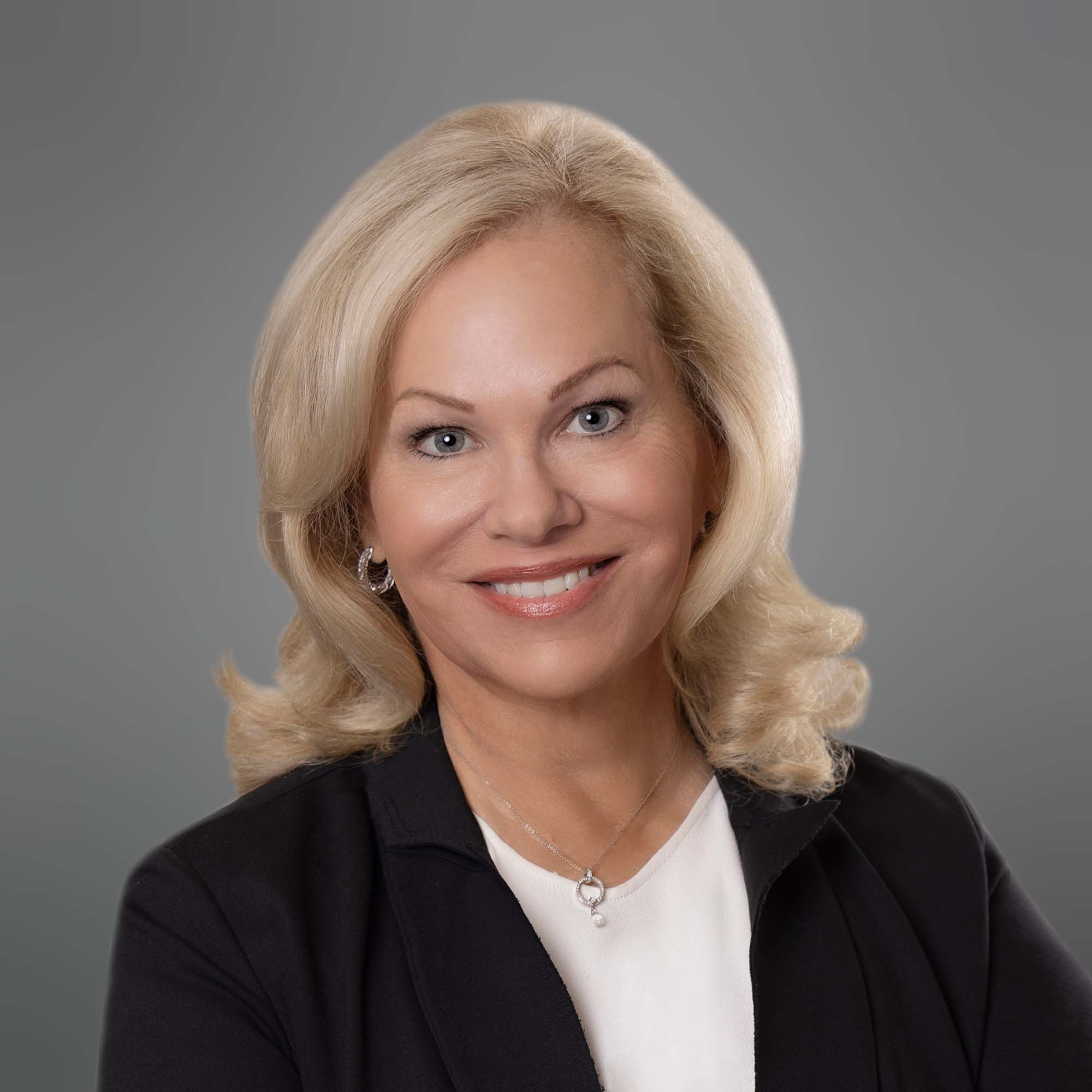Julie Rohr