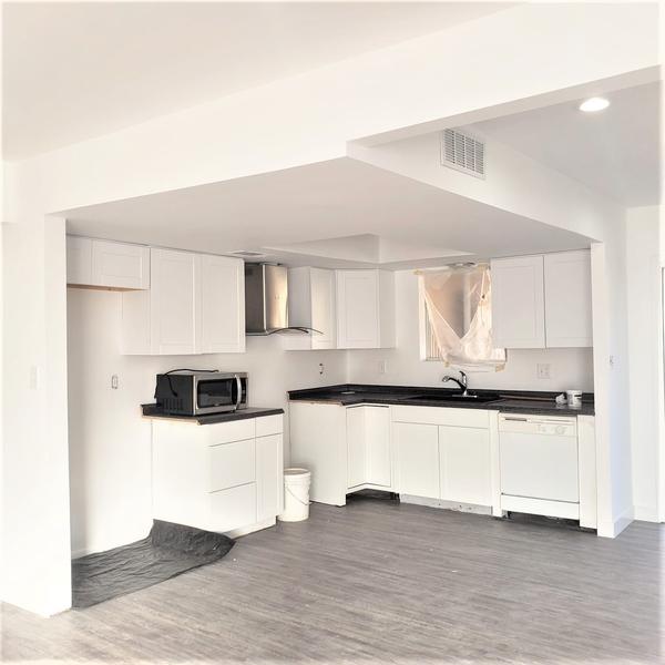 1802 West Frier Drive, Phoenix, AZ 85021