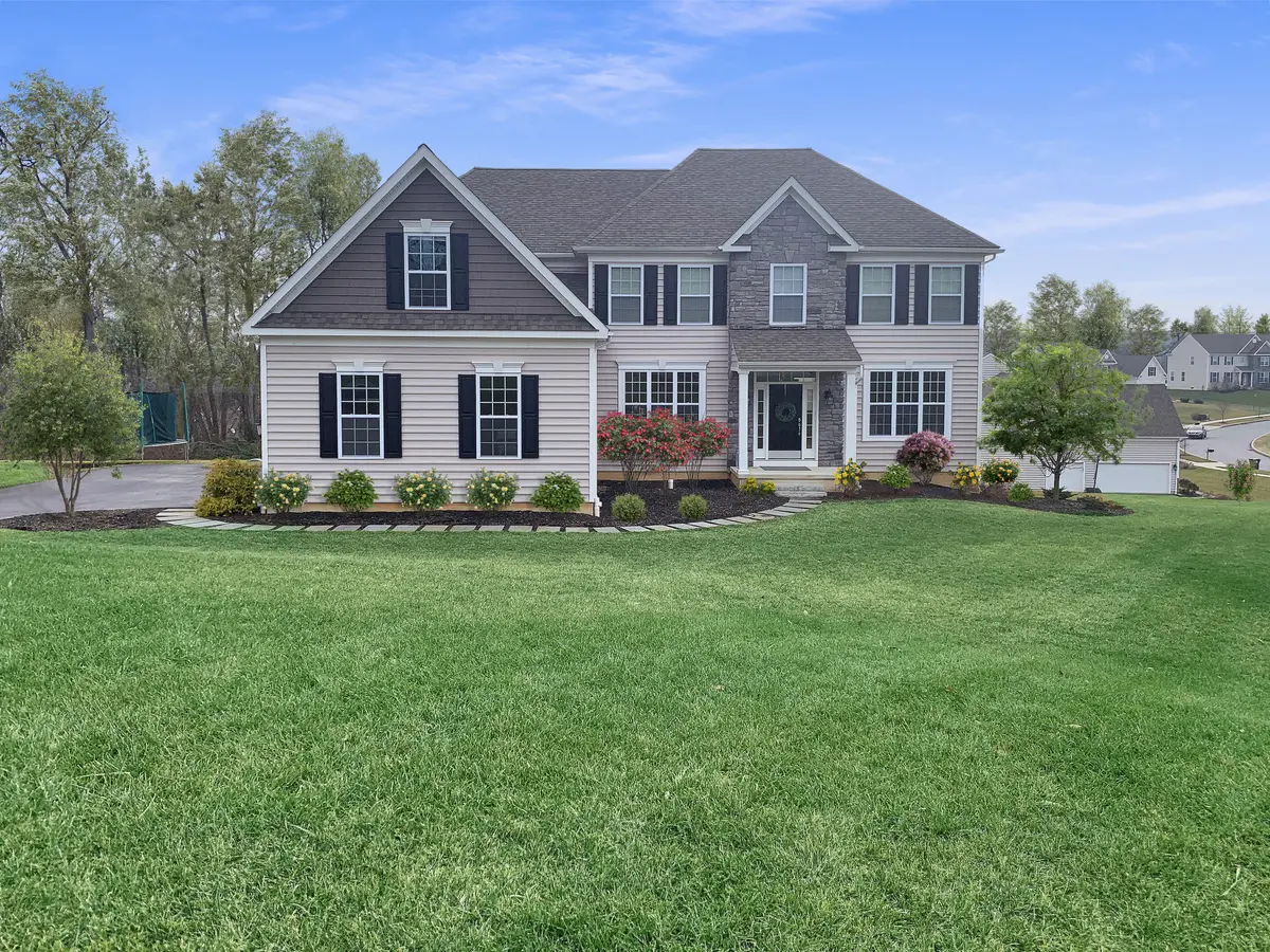 1557 Bright Glade Cir, Downingtown, PA 19335