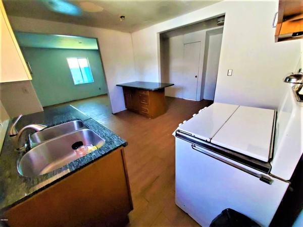 4504 N 14th St, Phoenix, AZ 85014