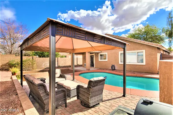 10110 E Osage Avenue, Mesa, AZ 85212