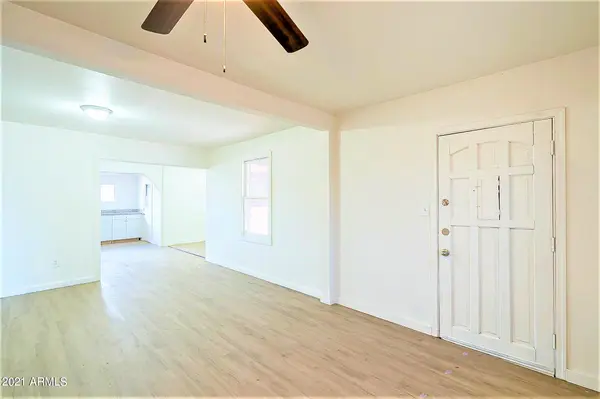 35 S 29TH DR, Phoenix, AZ 85009