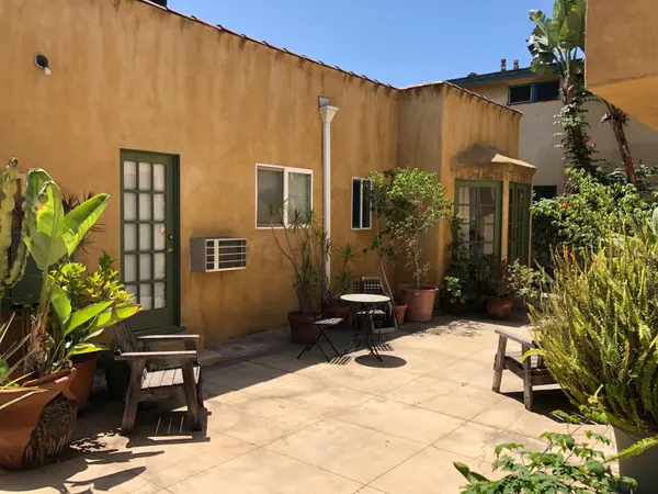 S Hayworth Ave, Los Angeles, CA 90035