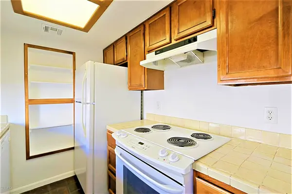 1449 E Highland Ave, Unit 16, AZ 85014