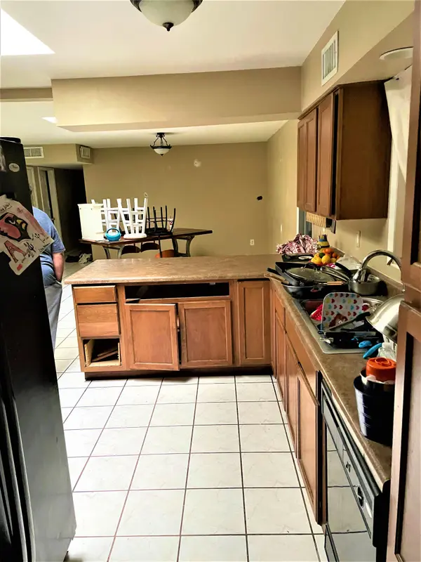 9226 N 40th Dr, Phoenix, AZ 85051