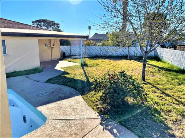 9226 N 40th Dr, Phoenix, AZ 85051