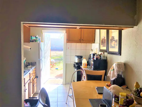2831 W Madison St, Phoenix, AZ 85009