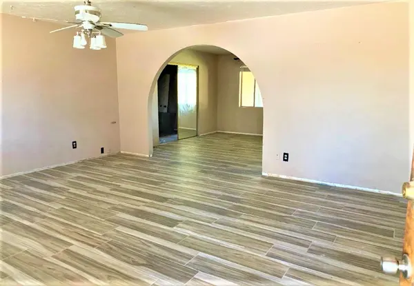 3450 N 48th Dr, Phoenix, AZ 85031