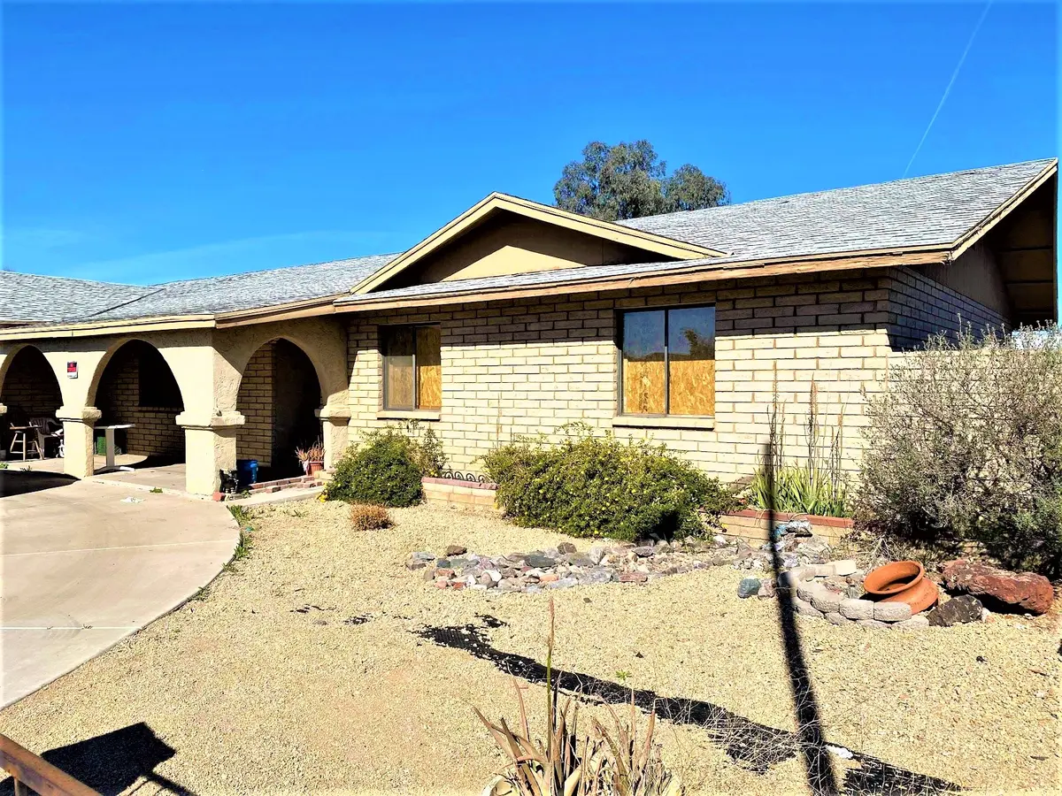 2636 E Union Hills Dr, Phoenix, AZ 85050