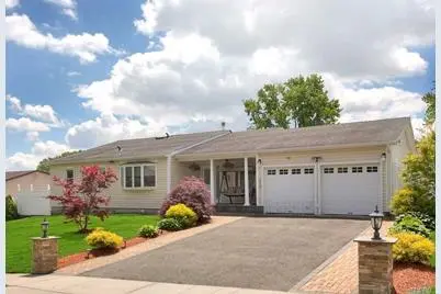 Wheatley Heights