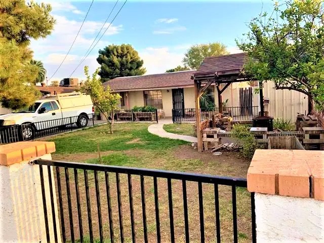 7170 North 48th Drive, Glendale, AZ 85301