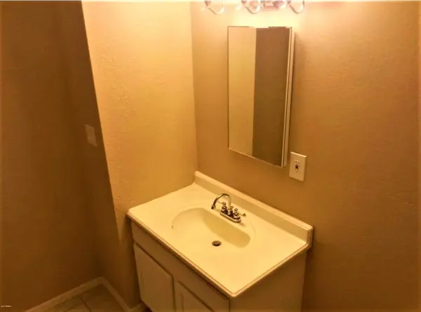 5201 W Wilshire Dr Phoenix, Az 85035,