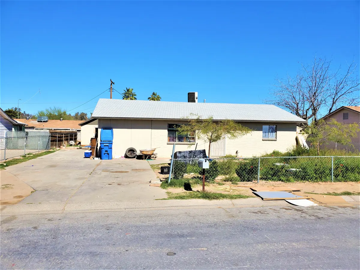 3928 W BURGESS Lane, Phoenix 85041,