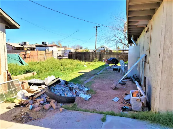 3928 W BURGESS Lane, Phoenix 85041,