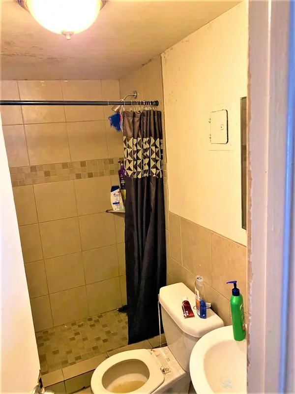3011 W Cypress St, Phoenix, AZ 85009