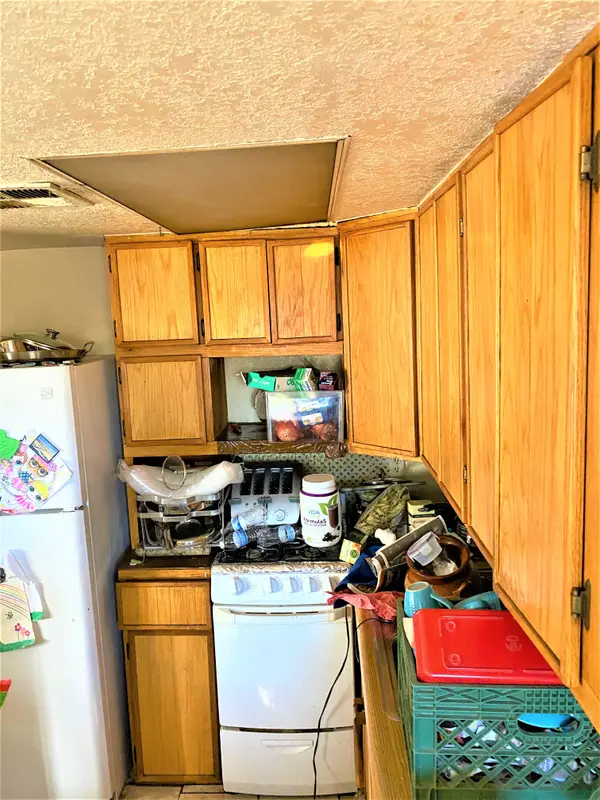 3011 W Cypress St, Phoenix, AZ 85009