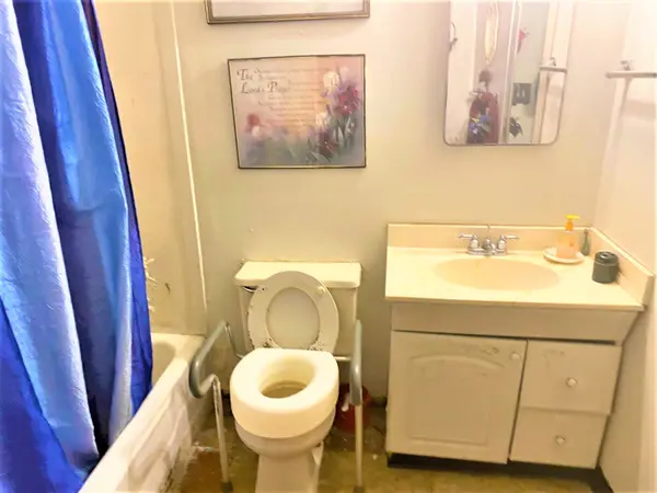 3813 W Cactus Wren Dr Phoenix as 85051