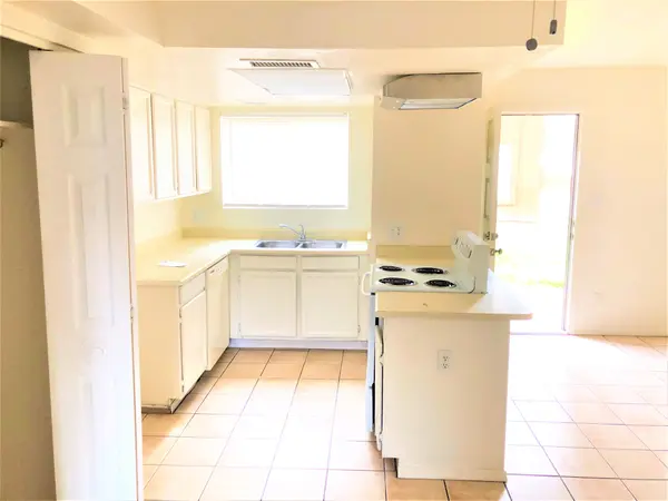 16225 N 30th St, Unit 1, AZ 85032