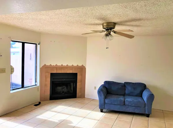3001 E Grandview Rd Unit 8, Phoenix, AZ 85032