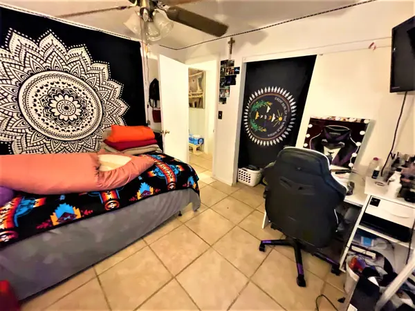 11520 N 80th Ave, Peoria, AZ 85345