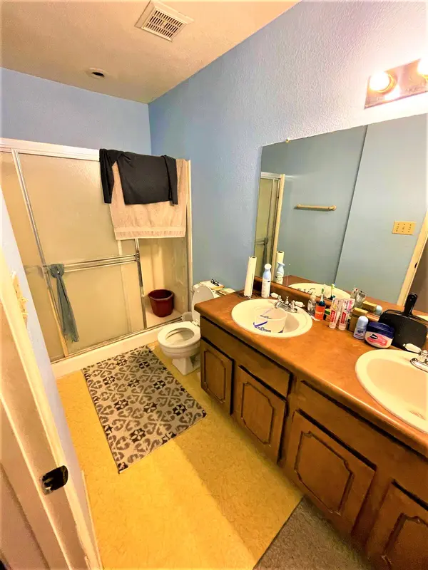 306 E Ludlow Dr Apt B, Avondale, AZ 85323