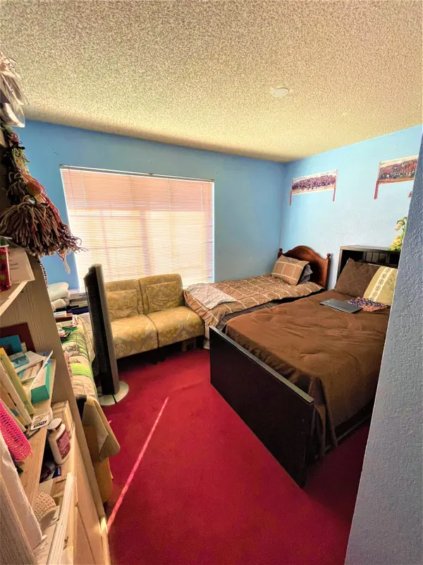 306 E Ludlow Dr Apt B, Avondale, AZ 85323
