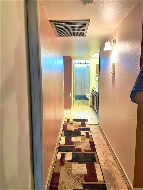 14216 N 45th Ave, Glendale, AZ 85306
