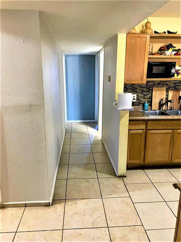 5833 W Turney AvePhoenix, Az 85031,