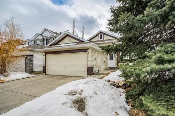 109 Chaparral Rd SE, Calgary, AB T2X 3J8