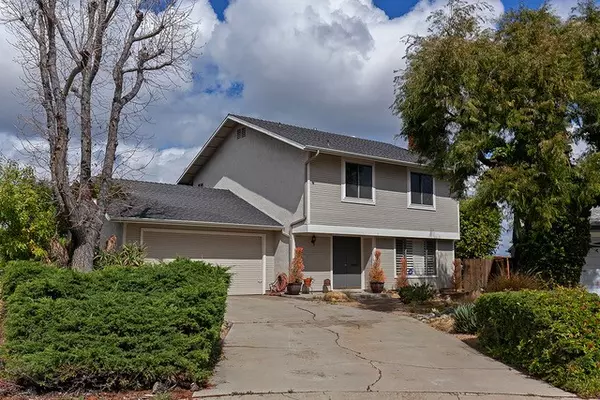 San Diego, CA 92119,8996 Idyllwild Ln