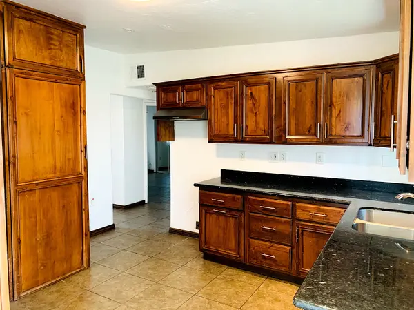 1010 E Southern Ave, Phoenix, AZ 85040