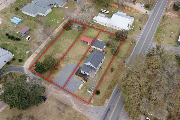 22051 Broad St, Silverhill, AL 36576