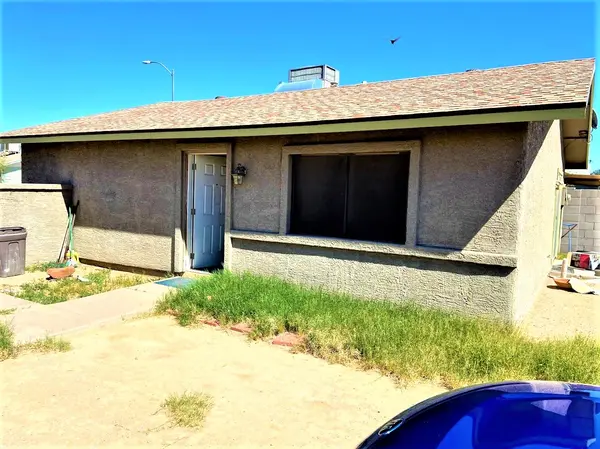 5221 W Mauna Loa Ln, Glendale Az 85306,