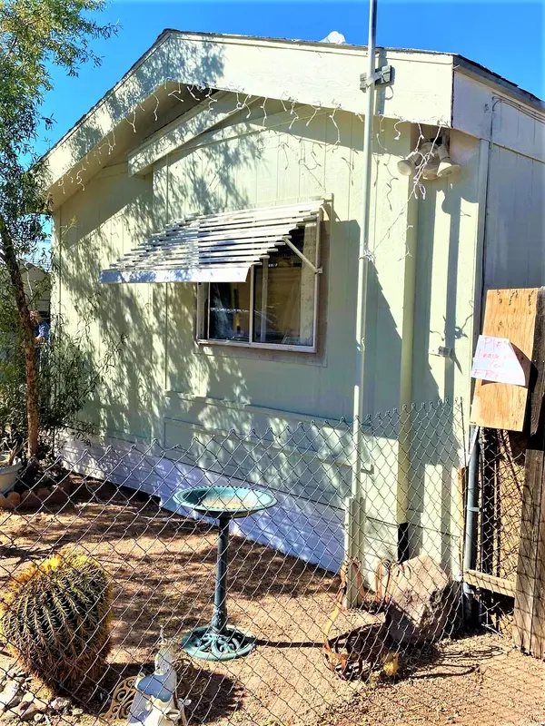 514 S 98th Pl, Mesa, AZ 85208