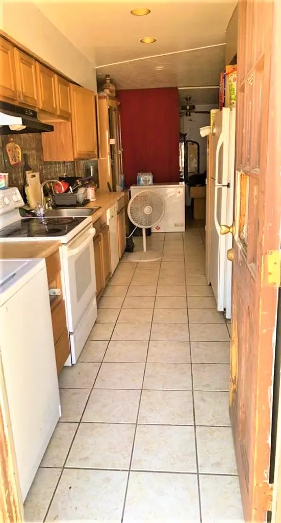 4541 N 56th Ave. Phoenix, Az 85031,