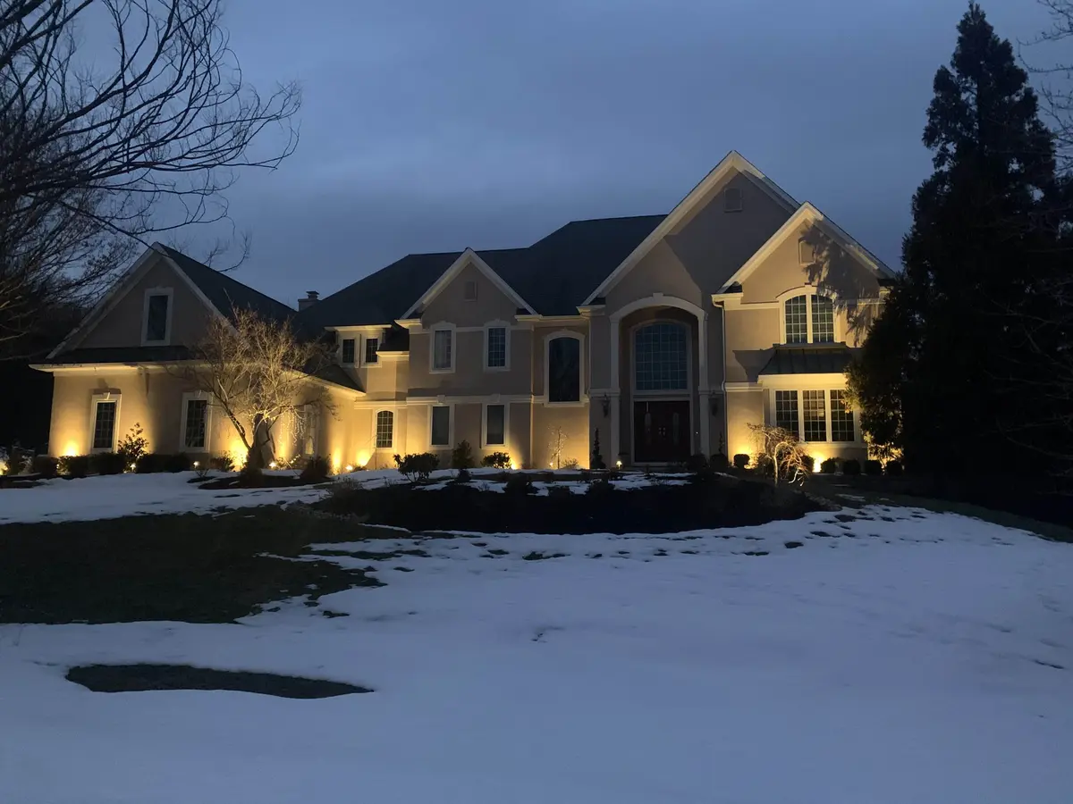 3772 Sablewood Dr, Doylestown, PA 18902