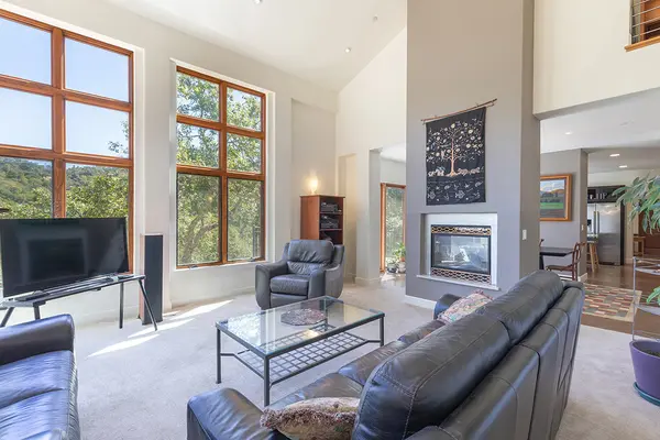 18758 Canyon Rd, Sonoma, CA 95476
