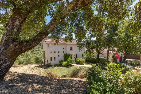 18758 Canyon Rd, Sonoma, CA 95476