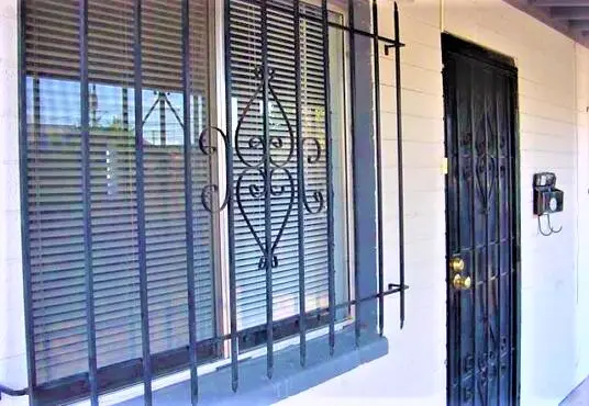 10014 N 18th Ave., Phoenix, AZ 85021