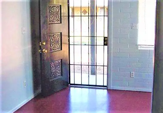 10014 N 18th Ave., Phoenix, AZ 85021