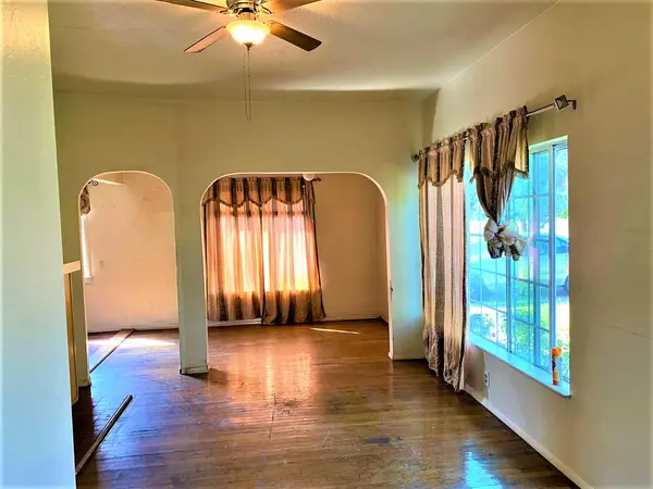 291 N Washington St Chandler, Az 85225,