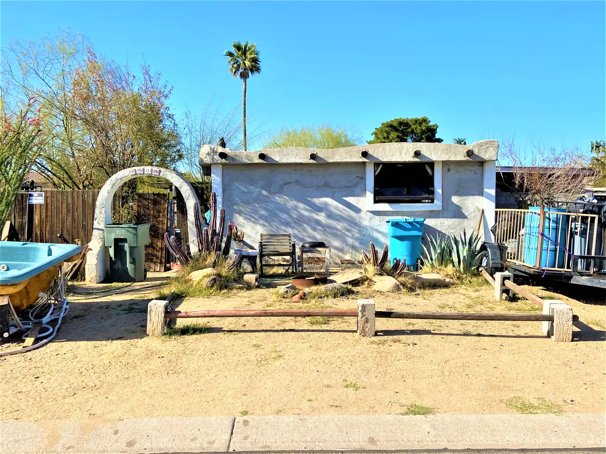 3518 W Abraham Ln, Glendale, AZ 85308