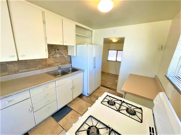 120 N Matlock St  Mesa, Az 85203,