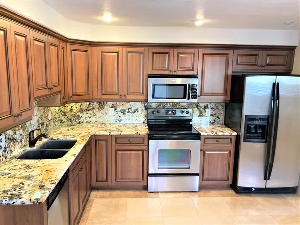4925 N 73rd St, Unit 7, AZ 85251