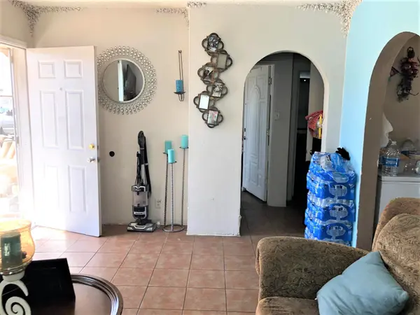 738 W 2nd Ave, Mesa, AZ 85210