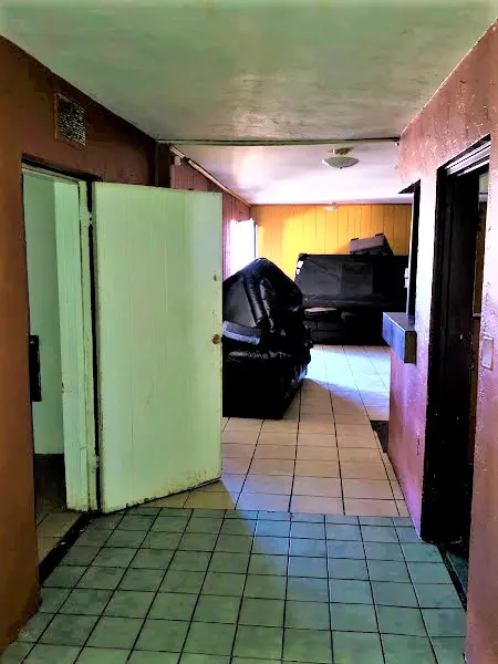 247 W Saint Charles AVE, Phoenix, AZ 85041