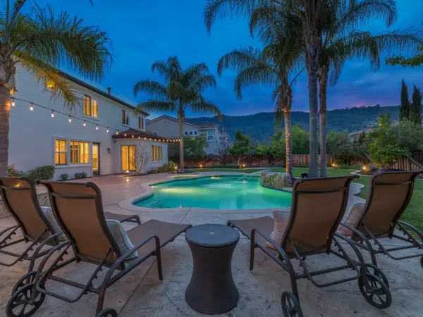 7261 Huntswood Ct, Pleasanton, CA 94566