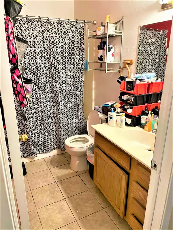 3238 W Mohawk Ln Phoenix, Az 85027,